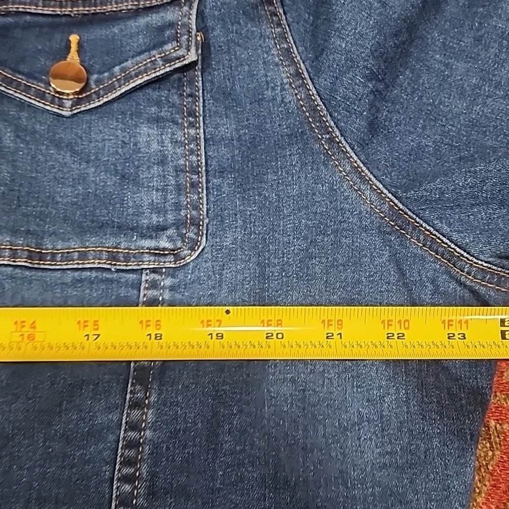 DENIM JACKET BY AVENUE SIZE 18 - Picture 7 of 8